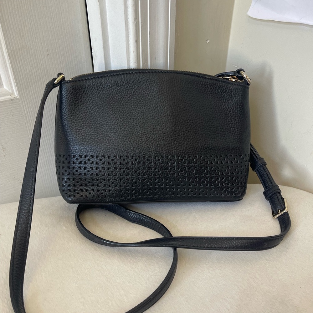 kate spade black pebbled leather crossbody with perforated detail EUC - Picture 3 of 10